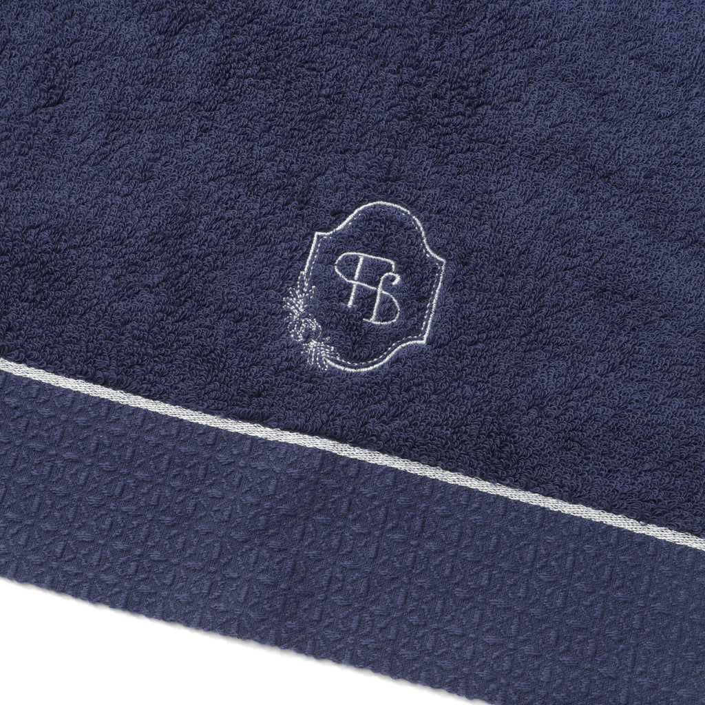 Embroidery Bath Towel   Navy
